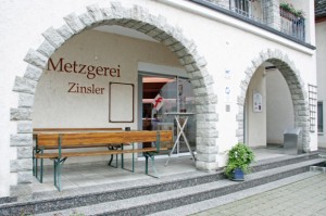 Schon vor 50 Jahren lieferte die Metzgerei Zinsler belegte Brötchen zur Vesperpause nach Mulfingen.