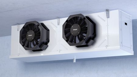 Figure 2: Axial fans in evaporators have a lot to contend with. The cold side of a cooling circuit is not exactly a technology-friendly working environment.